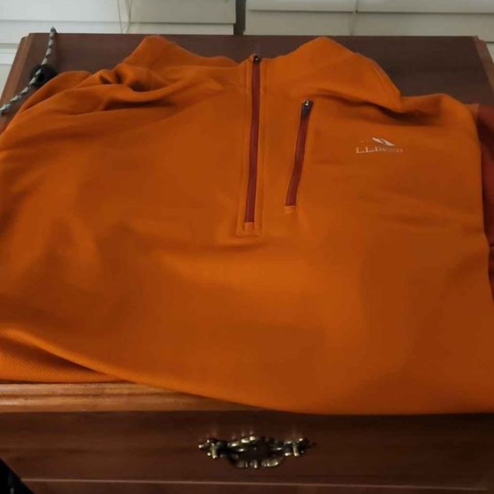L.L. Bean Pullover Men's XL Slightly Fitted